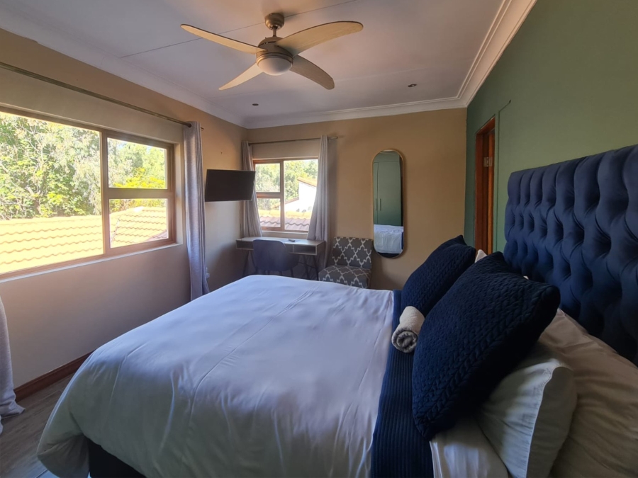 To Let 5 Bedroom Property for Rent in Eagles Landing North West